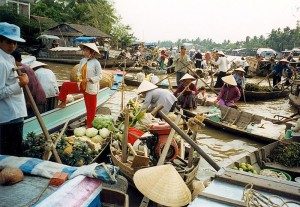 CanTho Floating Market